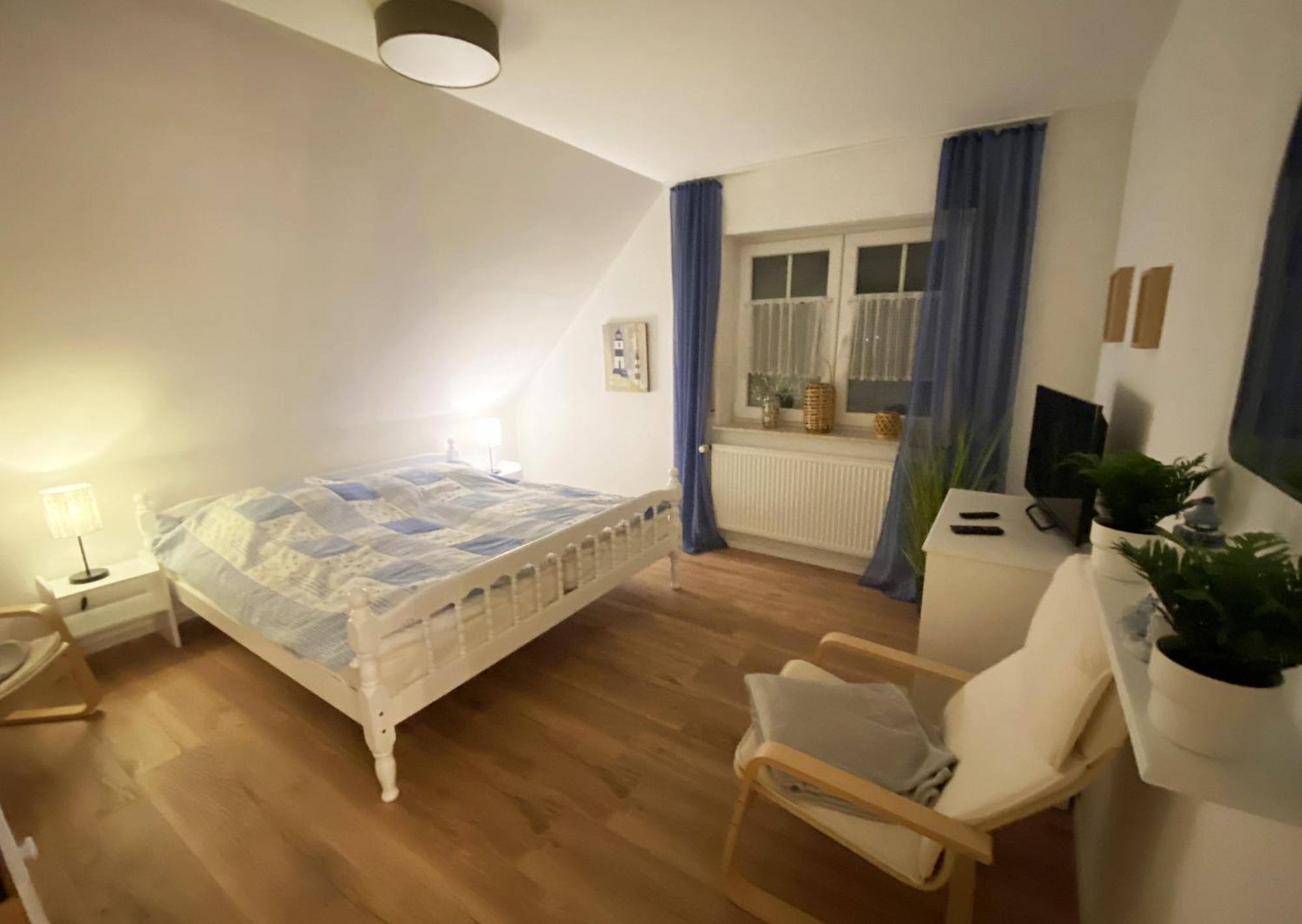 Ferien Im Wangerland Ferienwohnung Leuchtturm Minsen Schillig Hund Pool Sauna Norderaltendeich Exterior foto